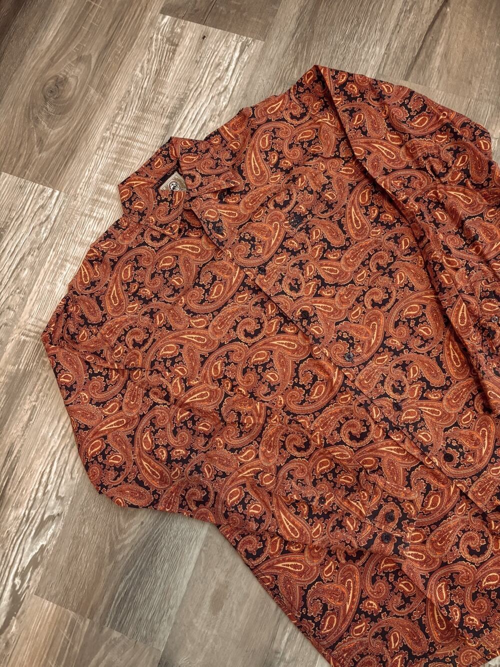 orange/navy paisley cinch button up shirt